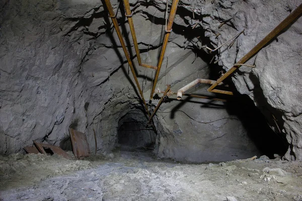 Altın Madeni Cevher Şaft Tünel Sürüklenme Yeraltı Terk — Stok fotoğraf
