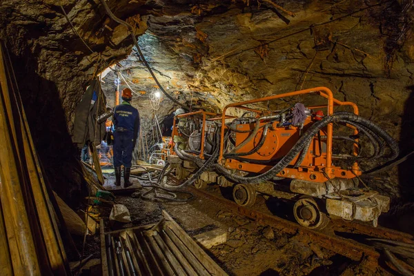 Станок Сверления Пневматических Пород Подземном Руднике — стоковое фото