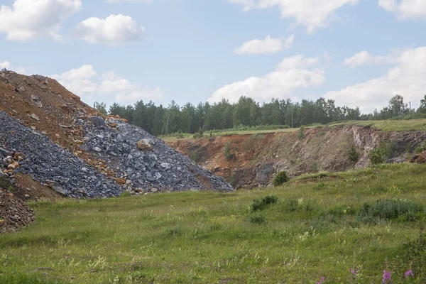 Gran Volcado Piedra Sitio Mina — Foto de Stock