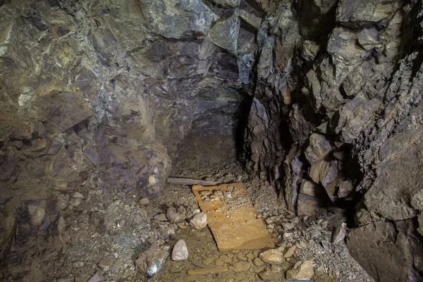 Underground Abandoned Platinum Ore Mine Tunnel Collapsed — Stock Photo, Image