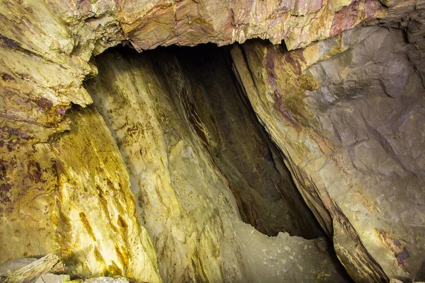 Opuszczony Podziemny Tunel Kopalni Rudy Miedzi Proponowanym Ciągu Rud — Zdjęcie stockowe