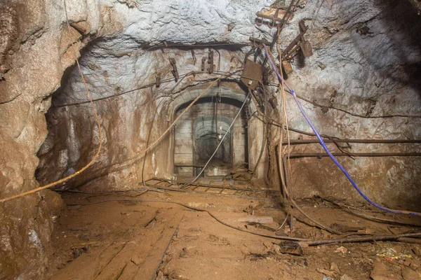 Túnel Subterráneo Minas Oro Abandonado Imagen De Stock