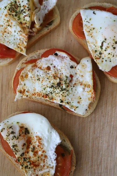 Sandwiches Eggs Tomato Wooden Table — Stock Photo, Image