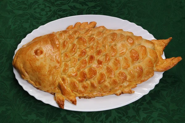 Hausgemachter Fischkuchen — Stockfoto