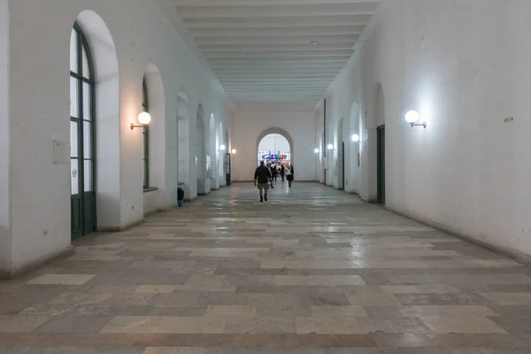 Interior Los Estudiantes Collage Tomando Clases Estambul Turquía Septiembre 2017 — Foto de Stock