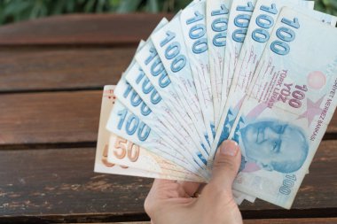 Açık tablo yaz Çanakkale 2017 Türkiye'de Türk parası Lirası sayma gösterilen erkek