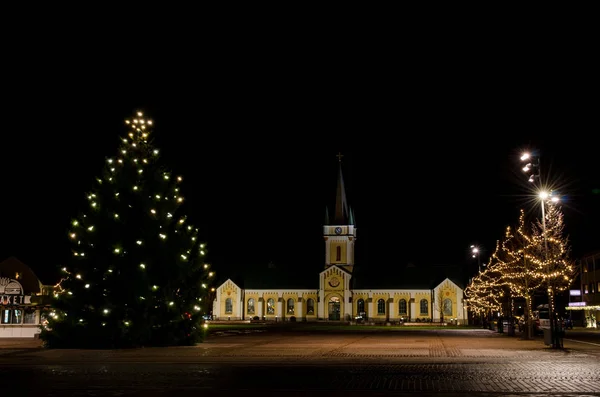 Ілюмінація різдва в місті Borgholm, Швеція — стокове фото