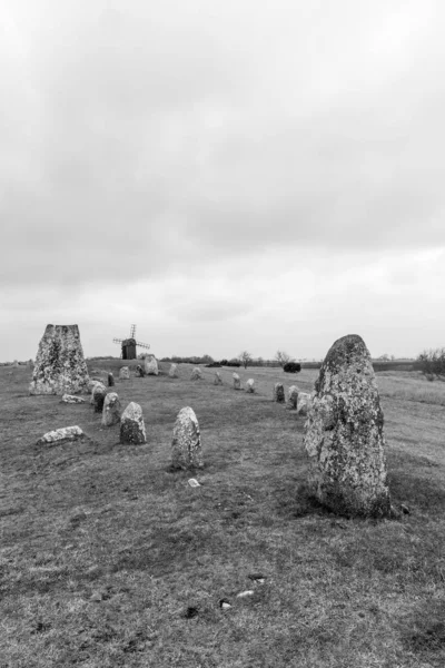 Pedras em pé em formação de navios, monumento histórico — Fotografia de Stock