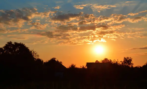 Cielo caliente al atardecer — Foto de Stock