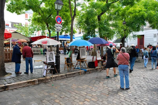 Artists in Montmartre. — Stock Photo, Image