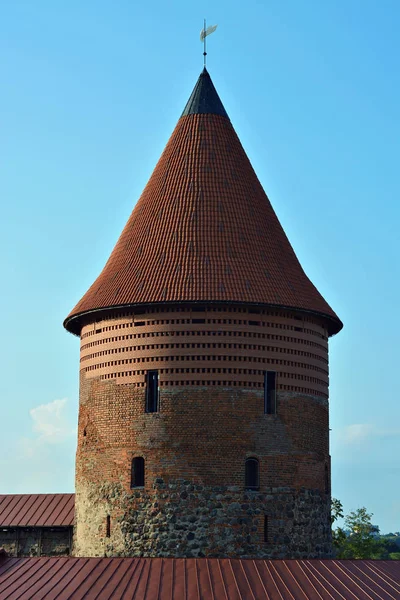 Torre redonda com uma cúpula . — Fotografia de Stock