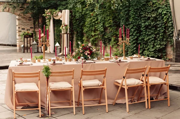 Festliche Tischkerze Blumen — Stockfoto