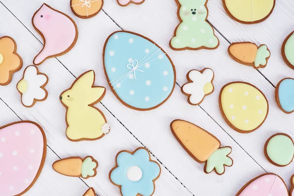 Lebkuchen Form Von Eiern Und Osterhasen Frohe Osterferien Hintergrundkonzept Weißer — Stockfoto