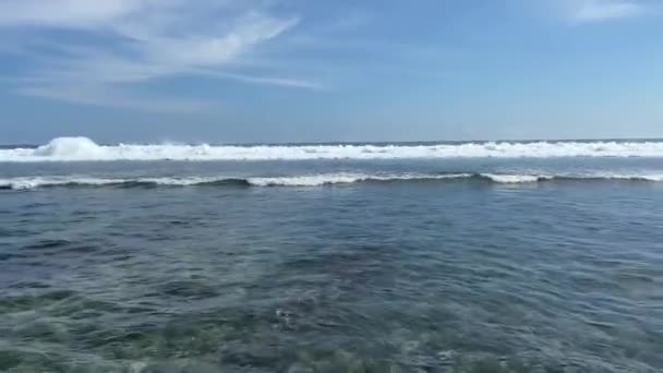 Παραλία Χαιρέτα Ύφαλος Μπαλί Καλοκαίρι — Αρχείο Βίντεο