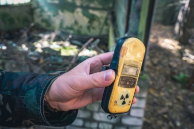 Şehir ruhu Pripyat. Chernobyl dışlama bölgesi. Çernobil nükleer santralinde meydana gelen kaza. Kazaların sonuçları. Sarı radyasyon işareti. Tehlikeli bir bölge. Radyasyon ile enfeksiyon.