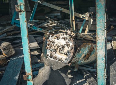 Şehir ruhu Pripyat. Chernobyl dışlama bölgesi. Çernobil nükleer santralinde meydana gelen kaza. Kazaların sonuçları. Sarı radyasyon işareti. Tehlikeli bir bölge. Radyasyon ile enfeksiyon.