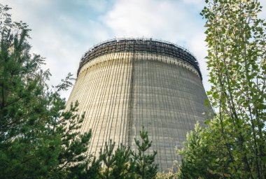 Şehir ruhu Pripyat. Chernobyl dışlama bölgesi. Çernobil nükleer santralinde meydana gelen kaza. Kazaların sonuçları. Sarı radyasyon işareti. Tehlikeli bir bölge. Radyasyon ile enfeksiyon.