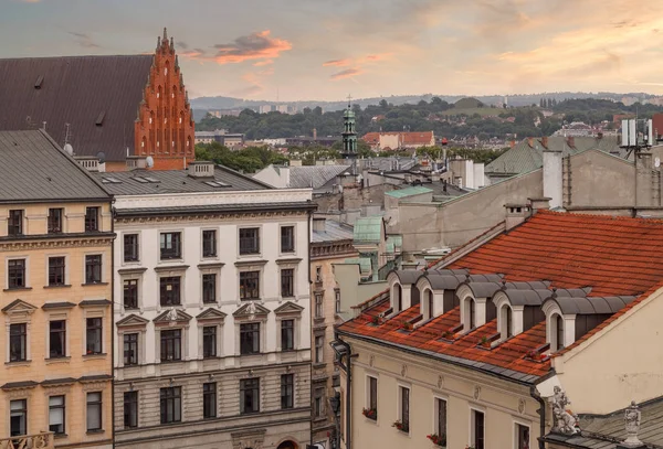 Aménagement urbain de Cracovie soirée foto, Pologne — Photo