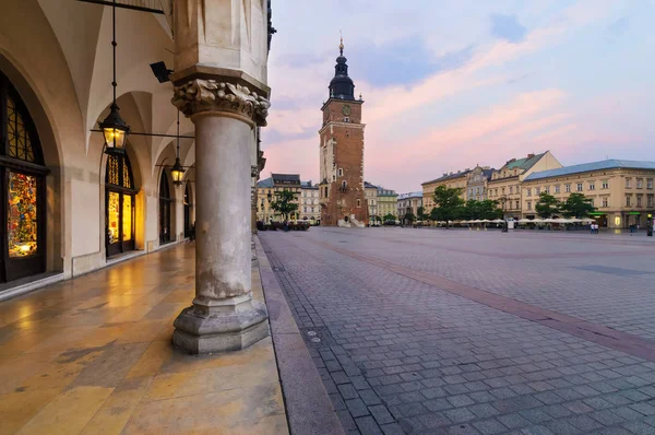 Town hall tower in the main square of  Krakow — Stock Photo, Image