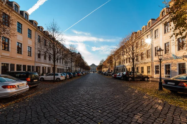 Autumn New Town Hall on Rathaus Square in Dresden — Stock Photo, Image