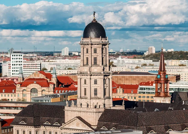 歴史的なベルリン大聖堂、日フォト. — ストック写真