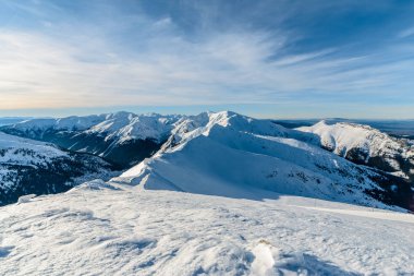 Karla kaplı yüksek Tatras Kasprowy Wierch sabah foto yakınındaki.