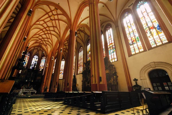 Interiér kostela St. Mauritius v Olomouci den foto. — Stock fotografie