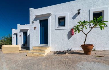 Girit 'teki ağaçlı manzarası çok güzel.