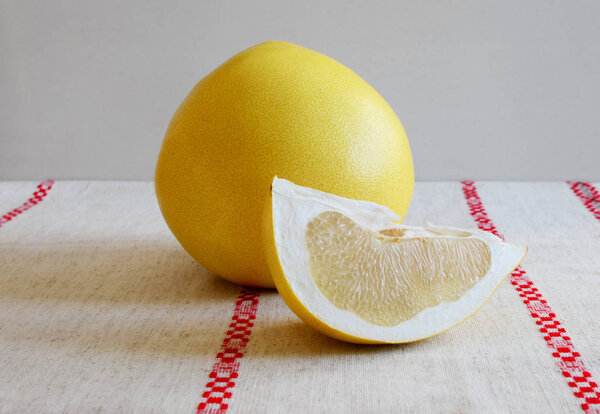 Pamela fruit on linen tablecloth