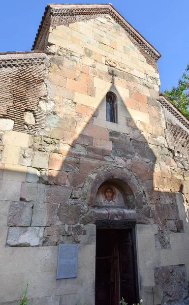 Tbilisi, Georgia - 08 Maggio 2019: Chiesa Anchiskhati della Natività della Vergine Maria, La più antica di Tbilisi — Foto Stock