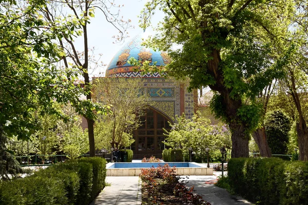 Mesquita Azul em Yerevan. Construído em 1766 no período otomano-persa — Fotografia de Stock