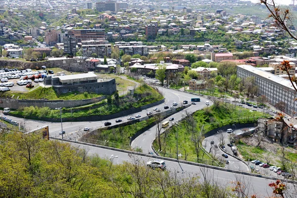 Top uitzicht op de wijk Yerevan vanuit Cascade — Stockfoto