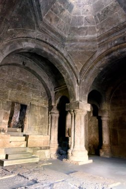 Dilijan, Ermenistan-Mayıs 02-2019: İçişleri Odası Surb Astvatsatsin, Antik Ermeni Manastırı Haghartsin
