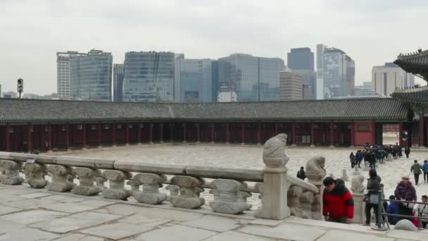 Turistas Visitando Gyeongbokgung Palace en Seúl Corea del Sur Asia — Vídeos de Stock