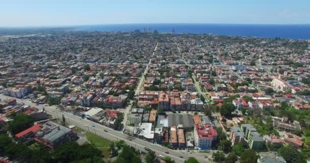 1 Vista aérea de La Habana Cuba Visto desde el avión no tripulado — Vídeos de Stock