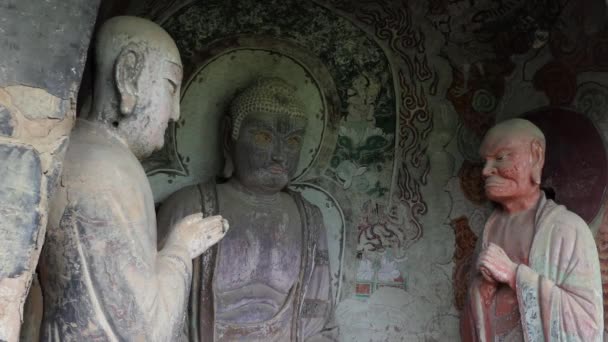Kunst Statuen Skulpturen Gemälde an Maijishan Grotten in China Asien — Stockvideo