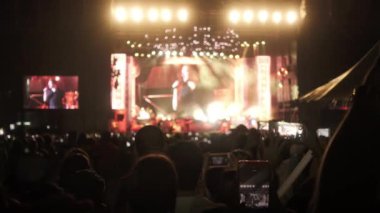 Rock Konser kayıt Video telefon ile seyreden