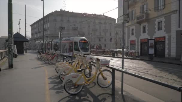 Milan Italy April 2020 Empty Streetcar Navigli District Milan Italy — 图库视频影像