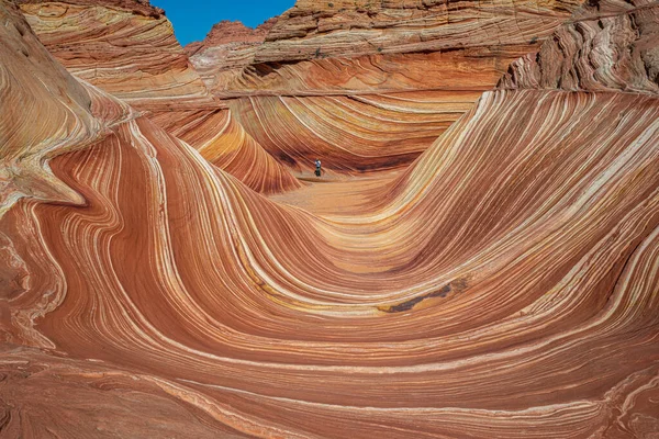 Arizona Wave - Beroemde Geologie rotsformatie in Pariah Canyon gesloten als gevolg van Coronovirus Covid-19 Pandemie, Usa grens van Utah en Arizona — Stockfoto