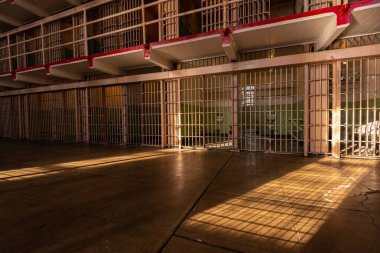 San Frncisco 'daki Alcatraz Ulusal Parkı' nda hiç kimsenin fotoğrafı yok.