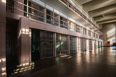 San Frncisco 'daki Alcatraz Ulusal Parkı' nda hiç kimsenin fotoğrafı yok.