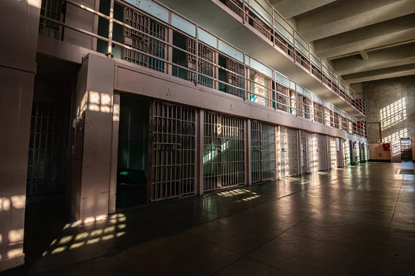 Alcatraz nationalpark i San Frncisco, inget folk interiör foto Stockbild