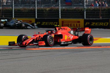 SOCHI, RUSSIA - 29 Eylül 2019: Rusya Formula 1 Grand Prix 'inde Yarış Başladı