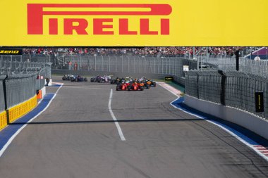 SOCHI, RUSSIA - 29 Eylül 2019: Rusya Formula 1 Grand Prix 'inde Yarış Başladı