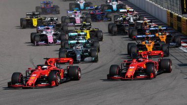 SOCHI, RUSSIA - 29 Eylül 2019: Rusya Formula 1 Grand Prix 'inde Yarış Başladı