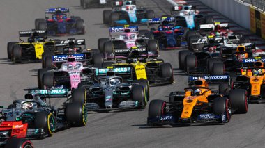 SOCHI, RUSSIA - 29 Eylül 2019: Rusya Formula 1 Grand Prix 'inde Yarış Başladı