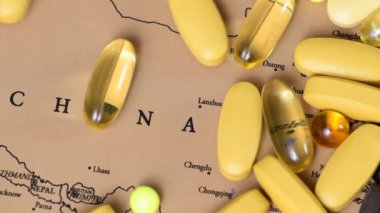 Covid-19 konsepti, siyah çizik Asya seyahat haritası, Çin çiziği haritası