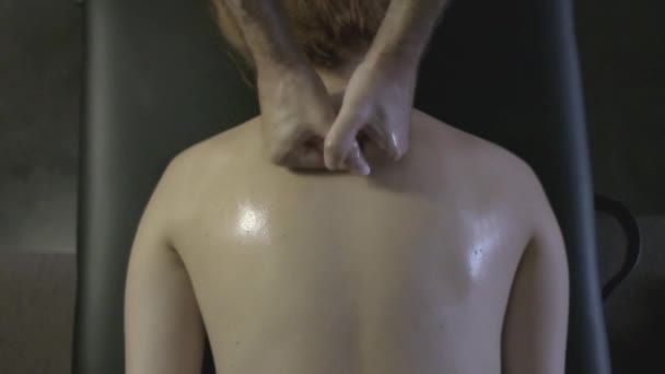 Närbild Händer Som Gör Massage — Stockvideo