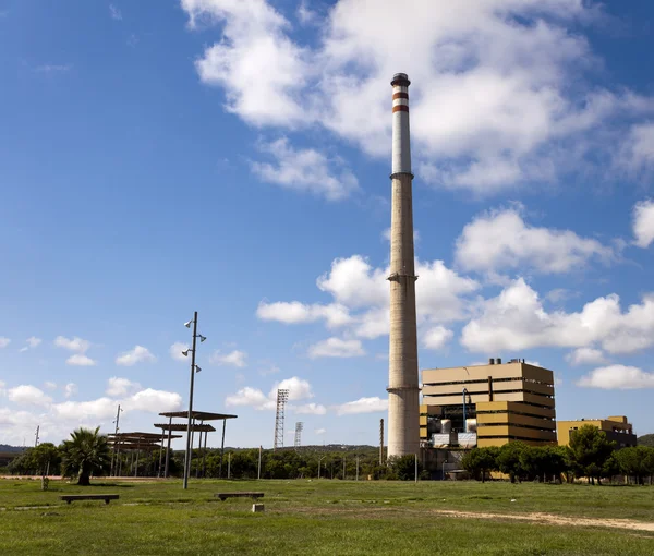 Thermal power plant of Foix in Cubelles, Barcelona, Spain. — ストック写真