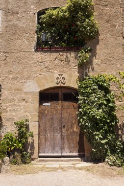 Kapı Castellvell kilisenin Solsona, Lleida, İspanya